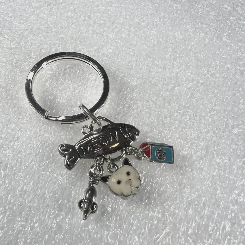 Cute Kitty Cat Meow Cat Person Pet Mom Dad Cat Lover Retro Keychain NEW - Picture 5 of 11